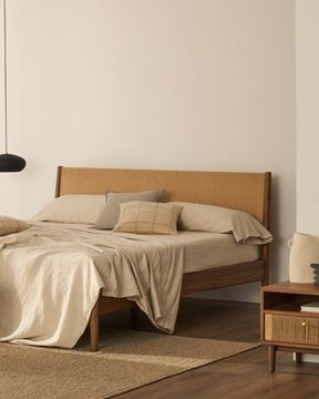 Кровать Elan La Forma из шпона и массива ореха со шнуром 160 x 200