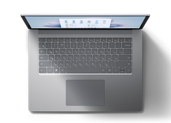 Microsoft Surface Laptop 6 (15", Intel Core Ultra 5 135H, 8GB RAM, 256GB SSD)