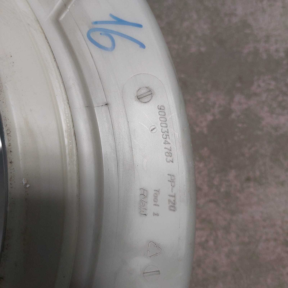 16 Бак для стиральной машины Bosch 9000354783, 9000354782 б/у