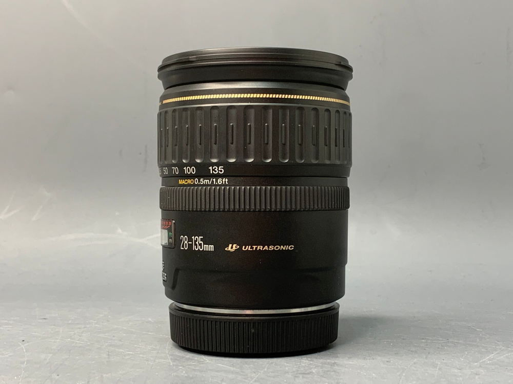 Canon EF 28-135mm 3.5-5.6 IS USM