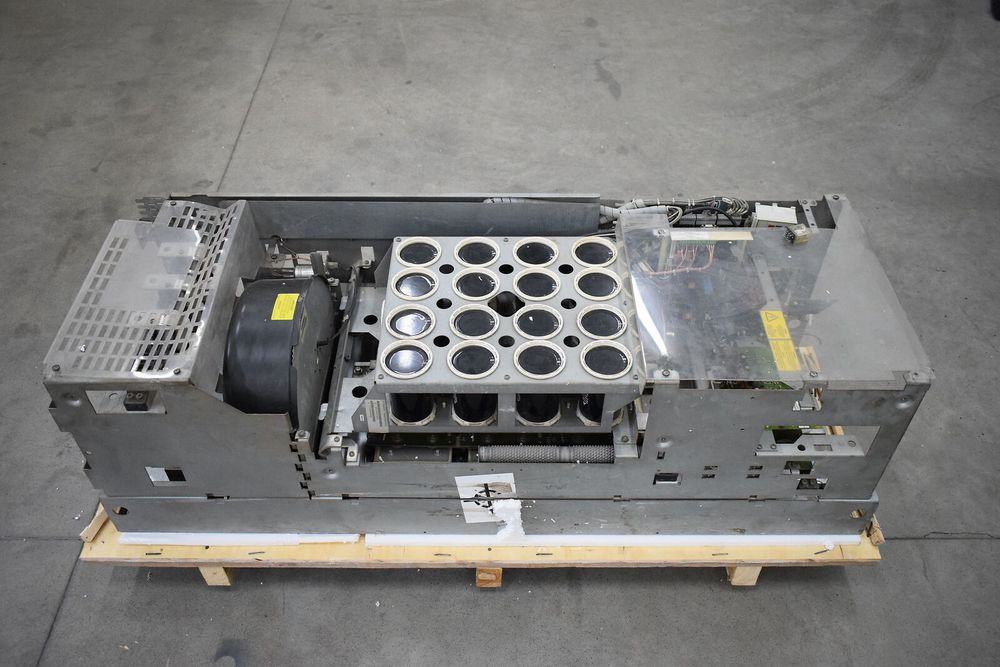 SIEMENS 6SE7032-0FG60-Z SIEMENS 6SE7032-0FG60-Z