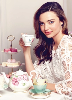 Royal Albert Набор из 4 чашек Miranda Kerr 180 мл EAN 701587146807
