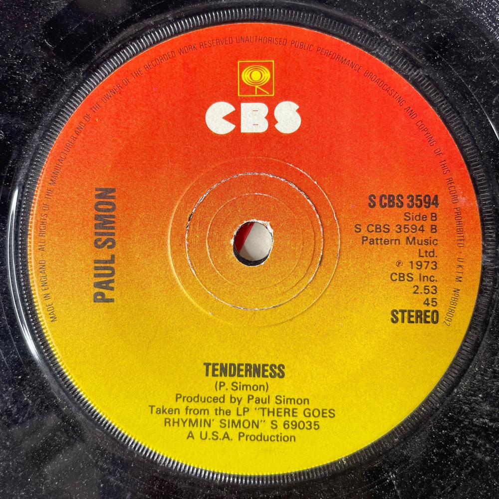 Винтажная виниловая пластинка 7 дюймов (маленькая пластинка) Paul Simon / Phoebe Snow And The Jessy Dixon Singers Gone At Last (UK 1975)