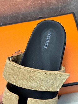 Шлепанцы Hermes