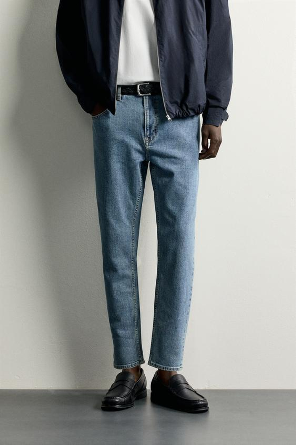 ZARA УКОРОЧЕННЫЕ ДЖИНСЫ SLIM FIT, ВЫЦВЕТШИЙ СИНИЙ
