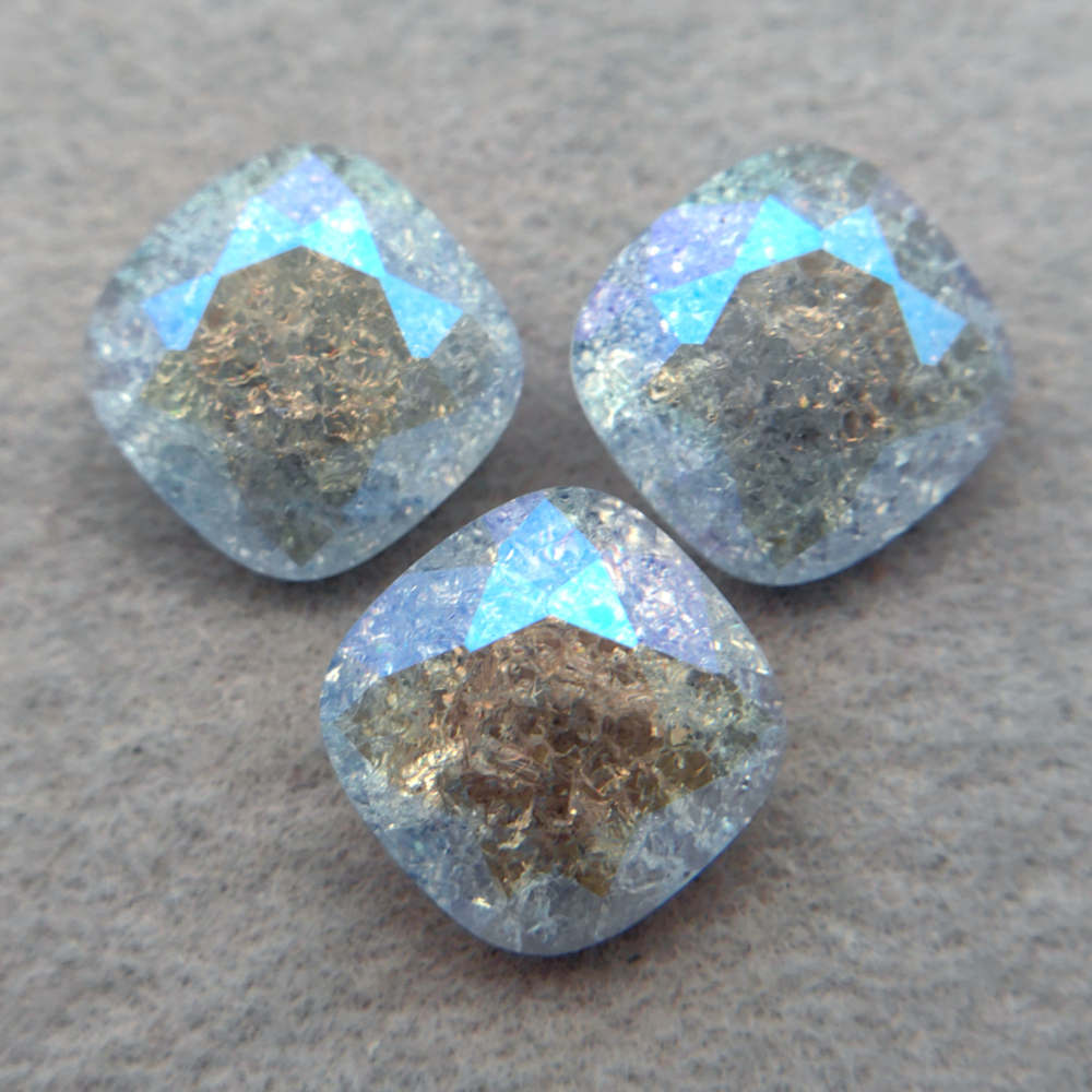 Cushion К9, Blue Ice Shimmer