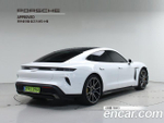 Porsche Taycan Turbo S — 2025
