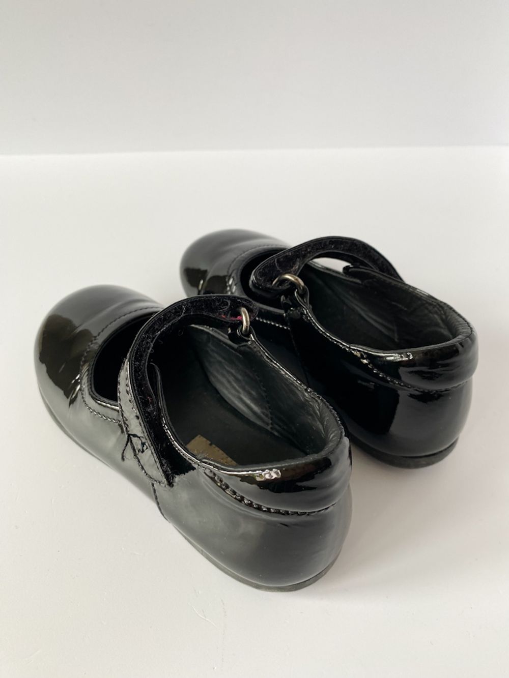 Лаковые туфли Dolce&Gabbana, 22