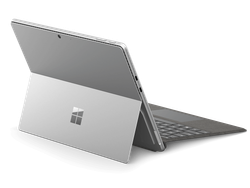 Microsoft Surface Pro 10 (Intel Core Ultra 7 165U, 32GB RAM, 512GB SSD, Wi-Fi + 5G)