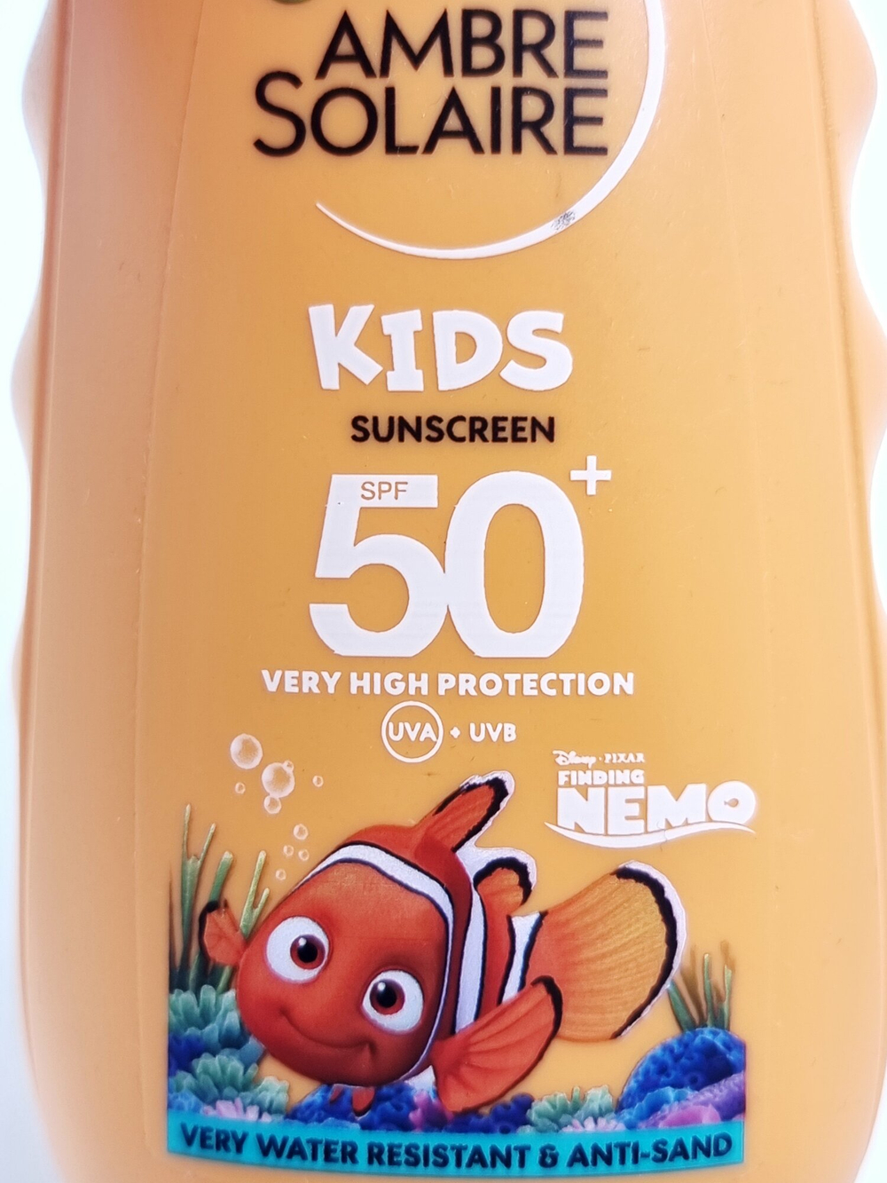 Garnier Ambre Solaire Nemo солнцезащитный спрей для детей SPF 50+, с соком алоэ и витамином Е, 150 мл (Франция)