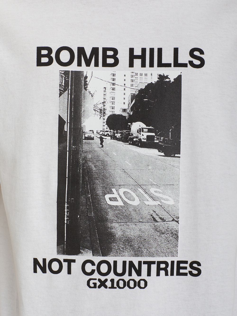 Мужская Футболка Bomb Hills Not Countries