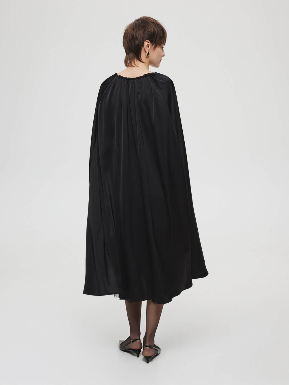 Платье Cape dress