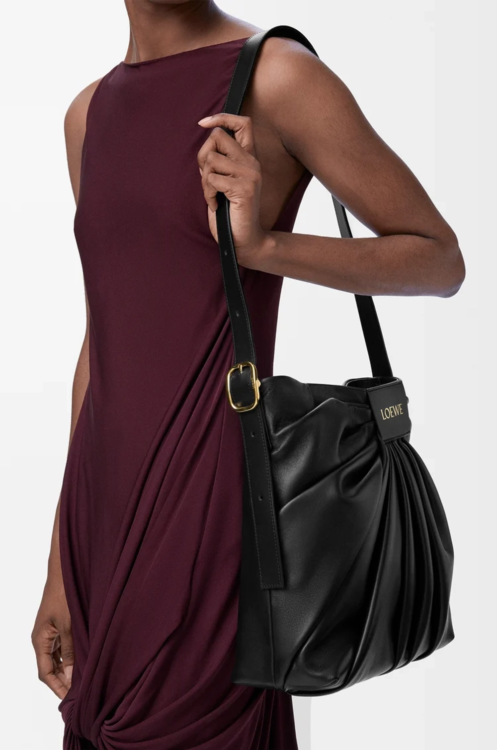 Loewe Сумка-тоут Draped из мягкой овечьей кожи наппа, черный