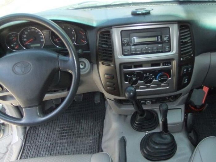 Магнитола для Toyota Land Cruiser 105 1998-2007 - Kuberg OL-9681 QLed, Android 12, Быстрая, CarPlay, 4G SIM-слот