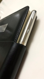 Подарочный набор с ручкой Parker 51 CORE BLACK CT и ежедневником с индивидуальной гравирвкой