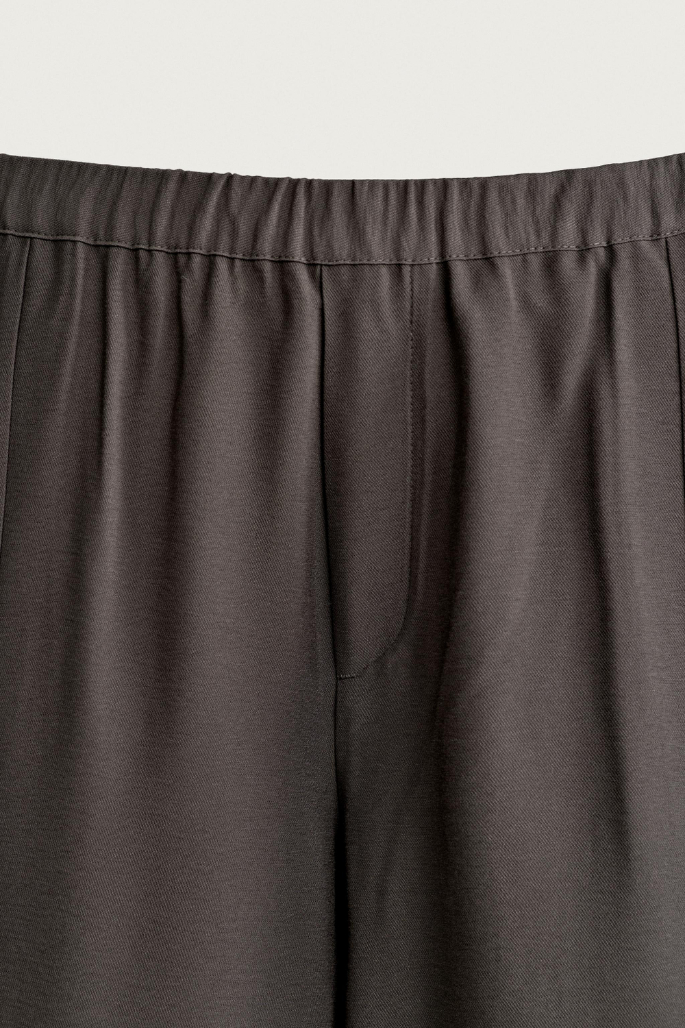 БРЮКИ-БАЛОНЫ ИЗ СТРУЯЩЕЙСЯ ТКАНИ — ZARA