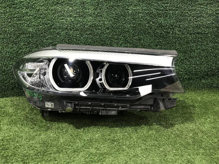 Фара правая BMW 5er G30 (2017-2020) LED
