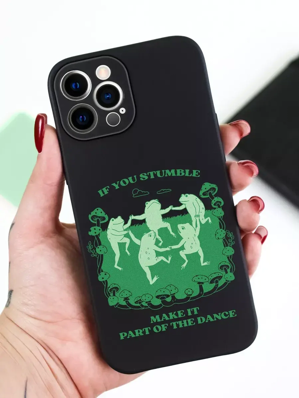 Чехол на iPhone 12 Pro Max с 3D принтом
