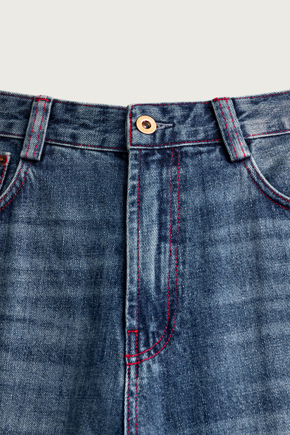 ДЖИНСЫ STRAIGHT FIT С КОНТРАСТНОЙ СТРОЧКОЙ — ZARA