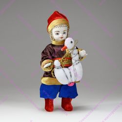 Интерьерная кукла Мальчик с игрушкой