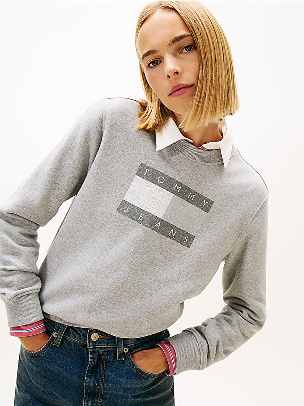 Толстовка женская TOMMY JEANS TJW REG TJ FLAG CREW