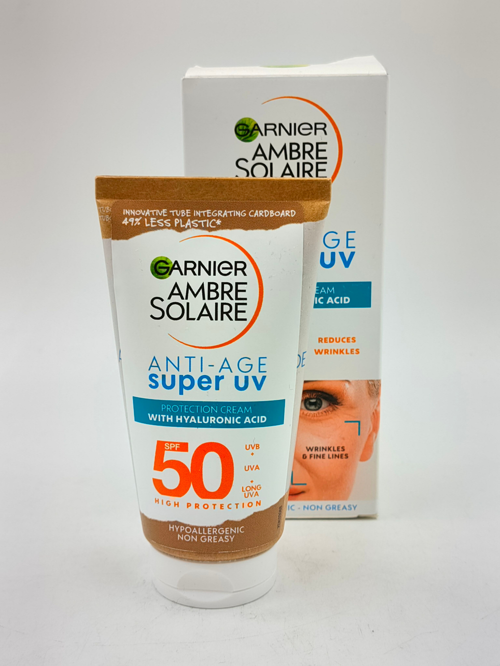 Крем для лица Ambre Solaire Anti-Age super UV SPF 50 с гиалуроновой кислотой 50 мл (Из Финляндии)