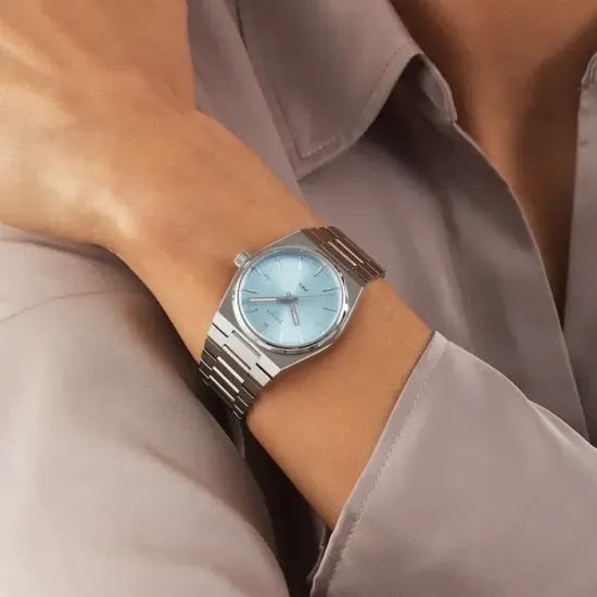 Женские часы Tissot T137.210.11.351.00