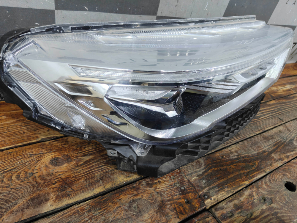 Фара правая LED Haval M6 2 21-нв Б/У Оригинал 4121101XKZ0YB
