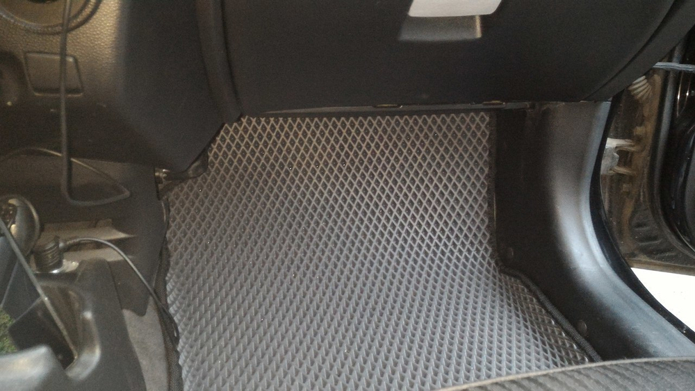 Автоковрики для Kia Picanto, 1 (2004-2010)
