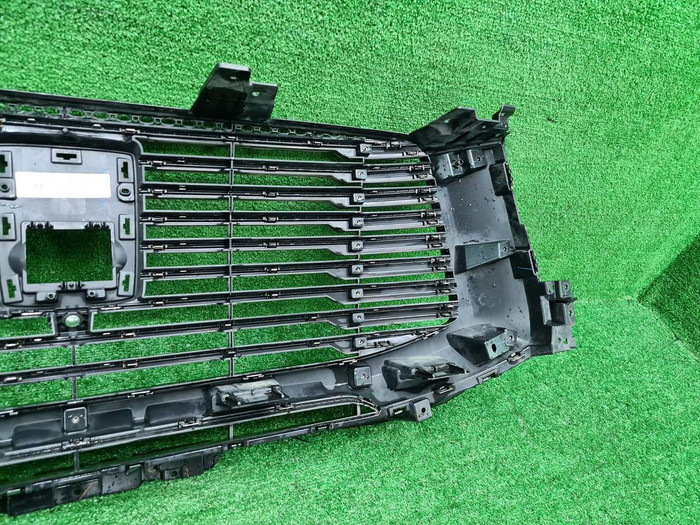 Решетка радиатора Tank 500 (2021-н.в.)