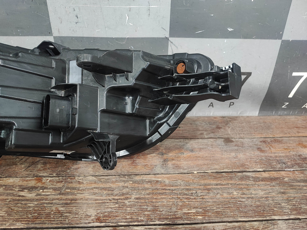 Фара левая LED Chery Tiggo 8 Pro Max Оригинал 605001205AA