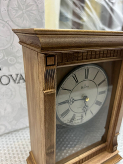 Настольные часы Bulova B7663