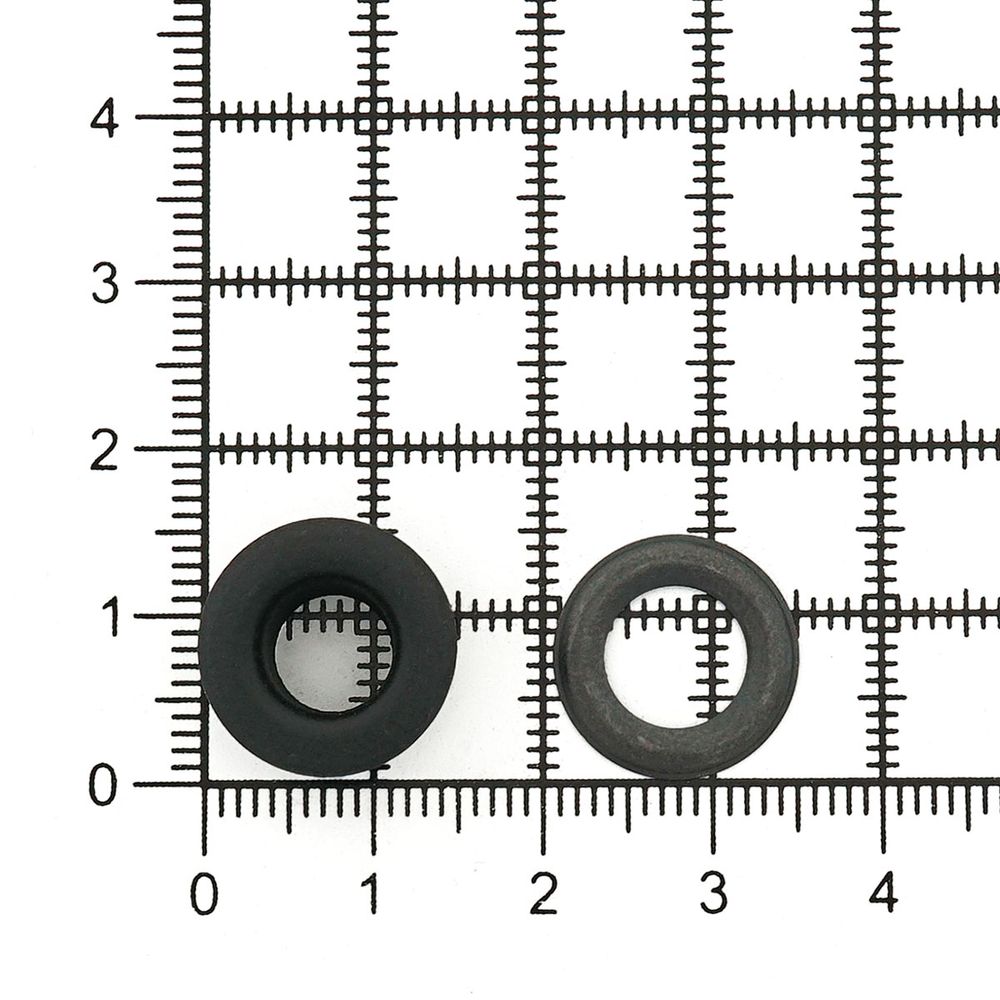 Люверсы металл ⌀7.3 мм (внутр.), h=5.4 мм, внешн. ⌀15.0 мм, сталь, черная резина (уп.≈100 шт) New Star