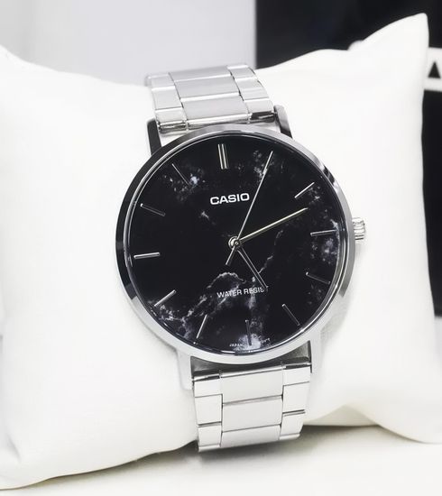 Наручные часы Casio MTP-VT01DM-1AUDF