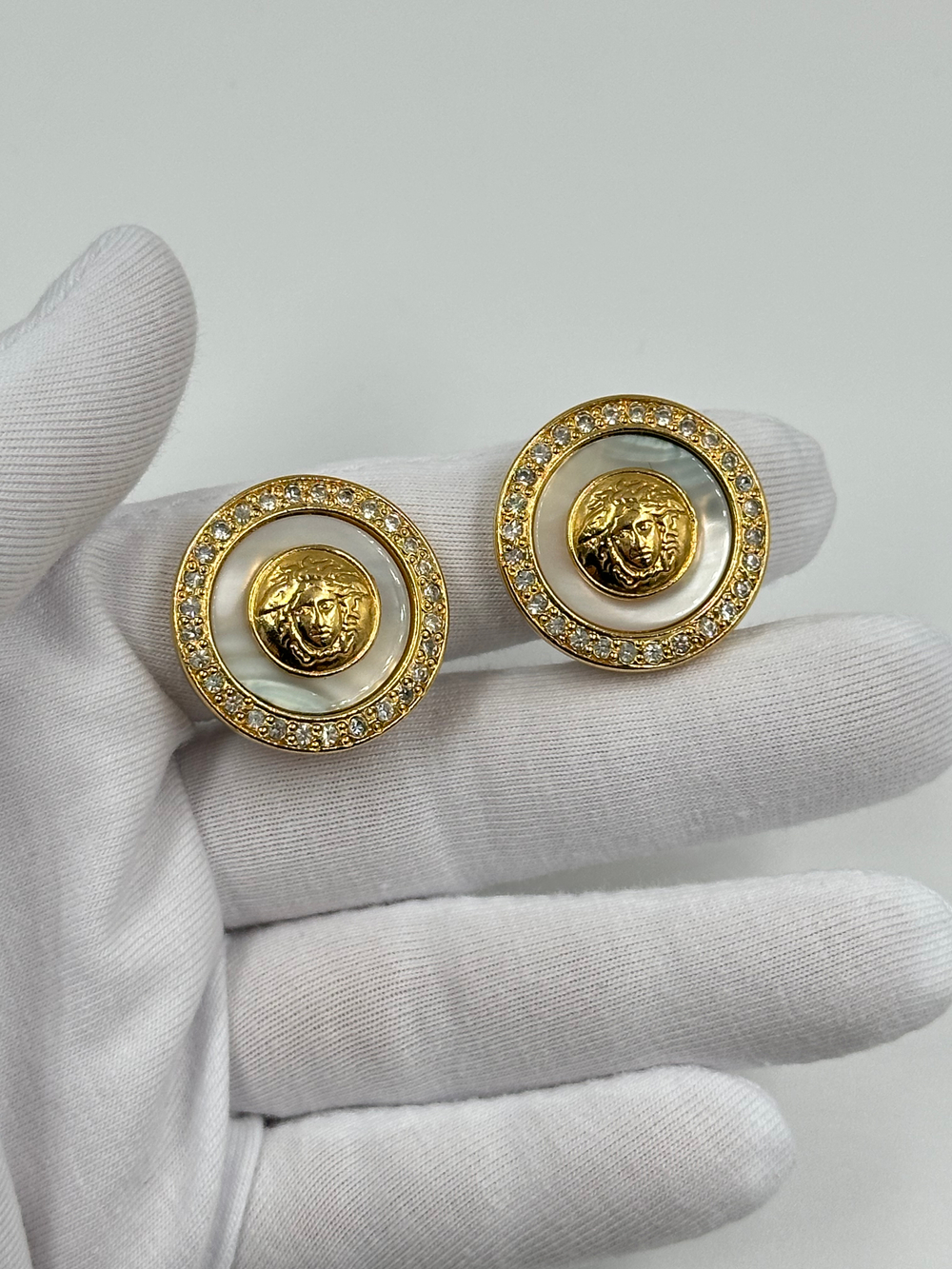 Клипсы Versace