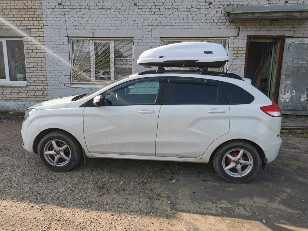 Автобокс Way box Sirius 420 литров белый. Размер 145*95*40 см.