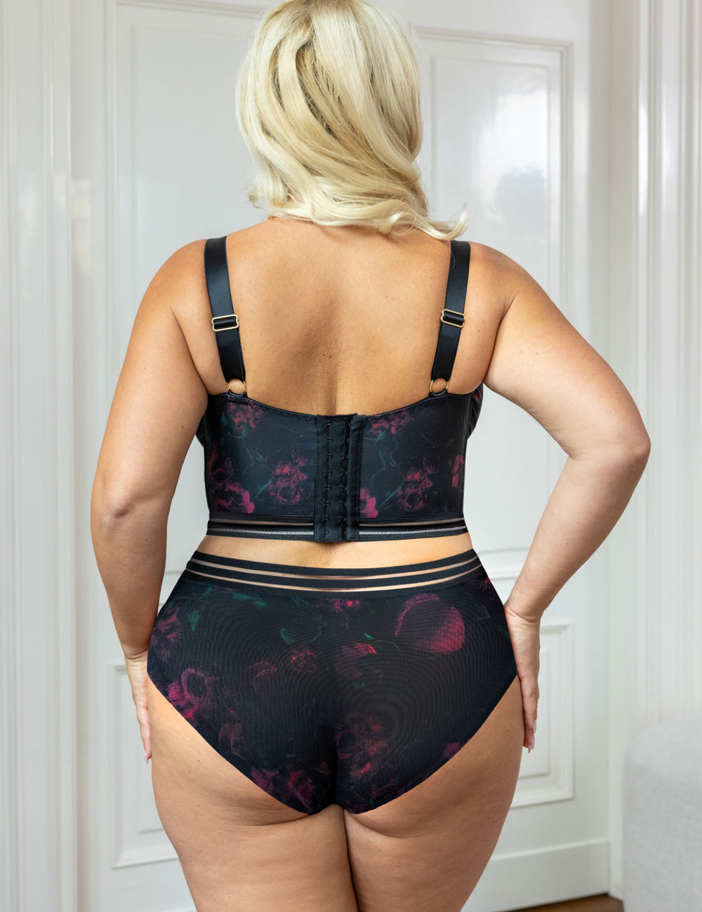 Бюстгальтер Kris Line Blossom Softbralette longline (черный/сиреневый)