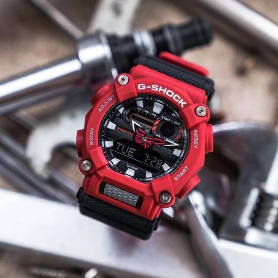 Наручные часы Casio G-Shock GA-900-4ADR