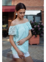 Блузка кружевная с открытыми плечами