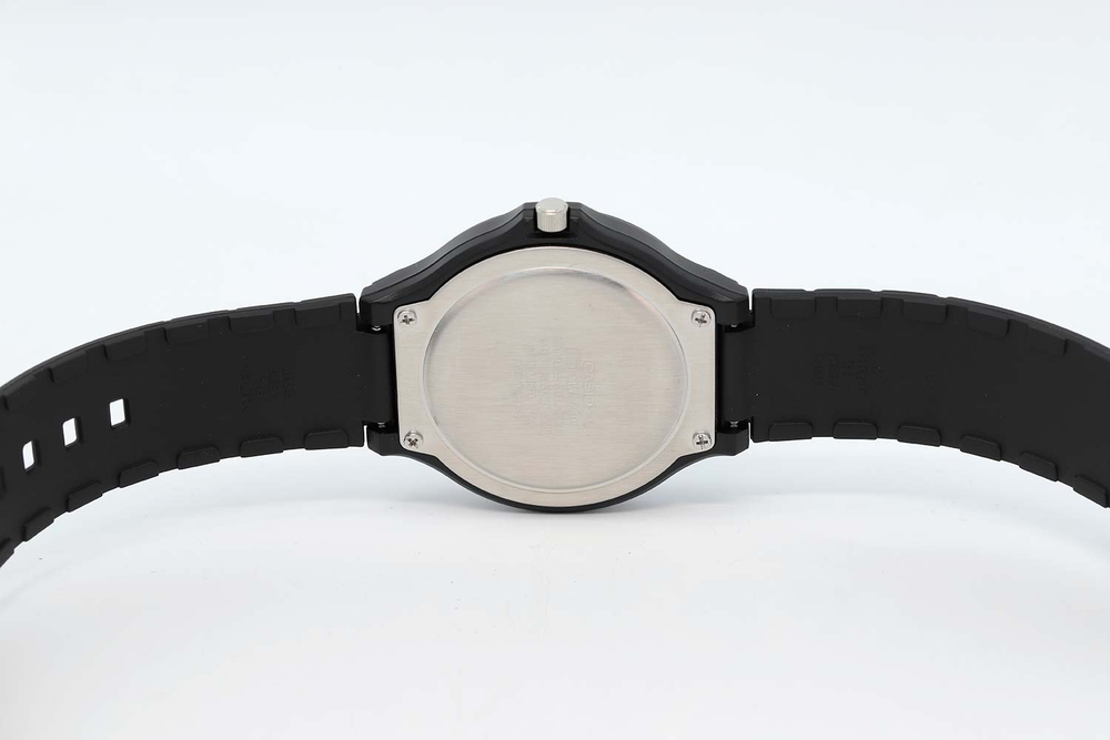 Часы Casio MW-240-1E2VEF