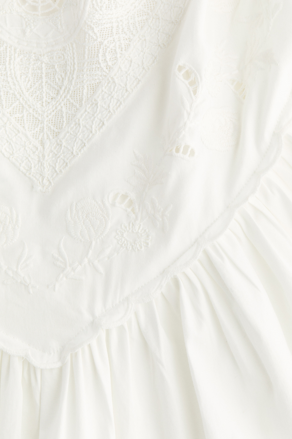 Платье с вышивкой и расклешённой юбкой — Белый — H&M 1344073