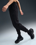 Nike Sportswear Tech Fleece Женские джоггеры с нормальной посадкой - NIKE