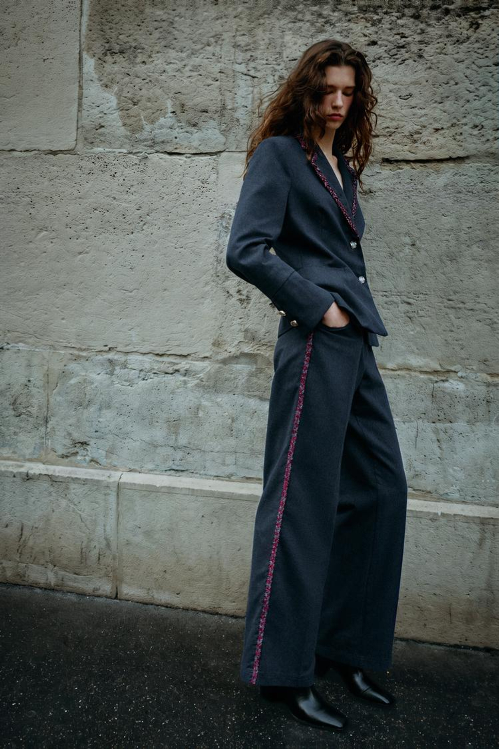 ZARA БРЮКИ ПРЯМОГО КРОЯ С ТЕСЬМОЙ, СИНИЙ