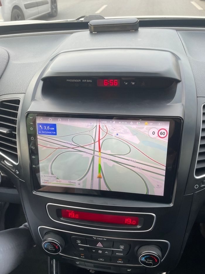 Магнитола для KIA Sorento 2 XM 2012-2020 c экраном климата снизу - Kuberg OL-9794-1 IPS, Android 10, 4G SIM-слот