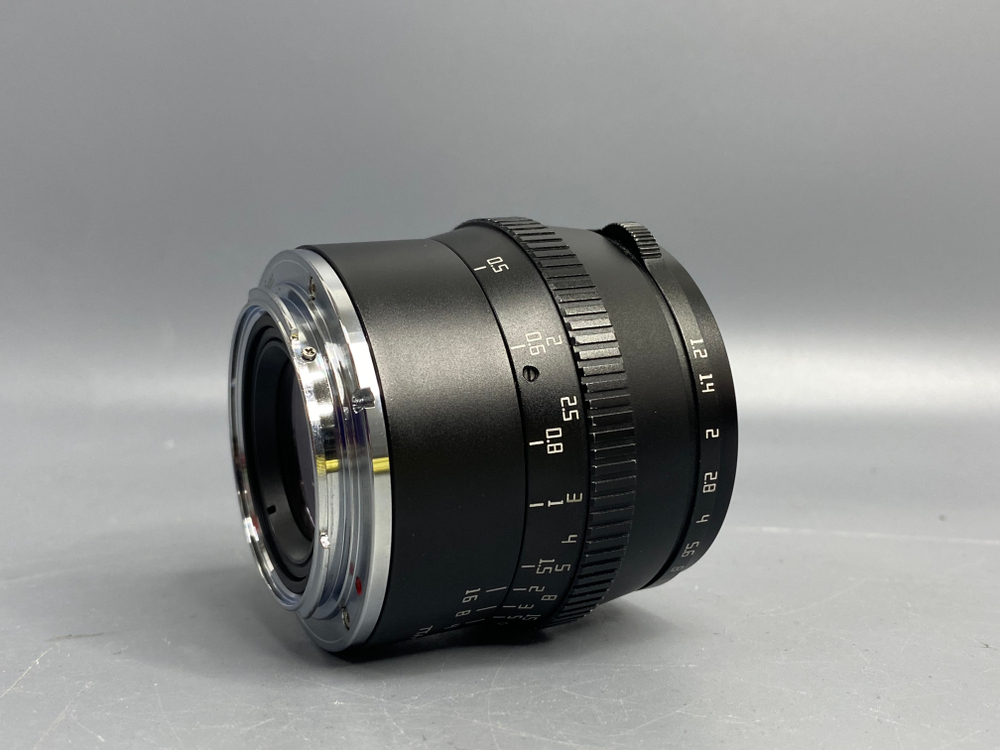 TTArtisan APS-C 50mm f/1.2