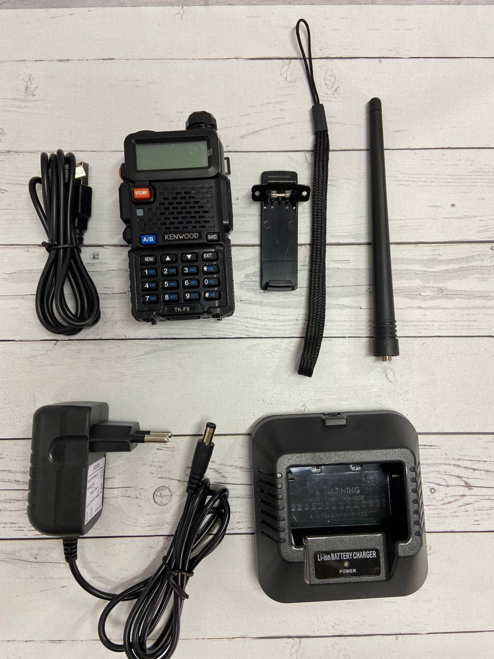 Набор портативных радиостанций Kenwood TK-F8 (Dual Band)