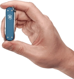 Нож перочинный Victorinox Classic SD Alox LE26, 58 мм, 5 функций, синий, подарочная к
