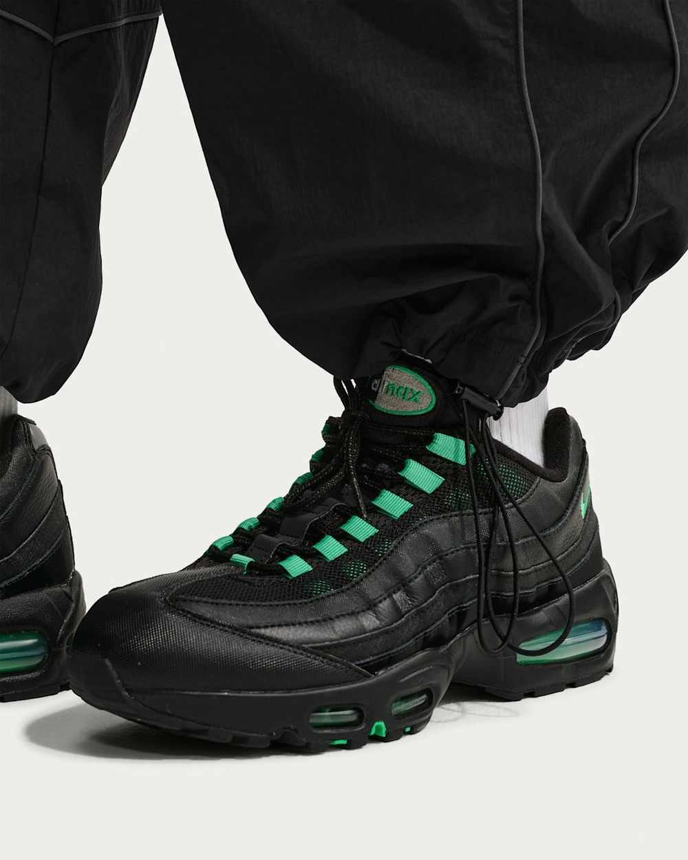 Брюки спортивные мужские NIKE M NK AIR PK TRK PANT