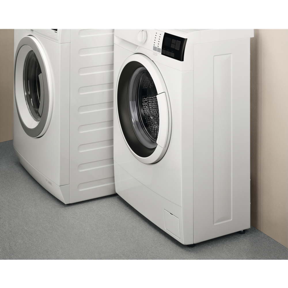 Стиральная машина  Electrolux EW6S3R 06 S белая