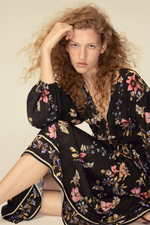 Платье с принтом и шнурками - H&M